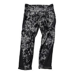 Under Armour Womens HeatGear Camo Mesh Panel‎ Cropped Leggings Grey Black Medium